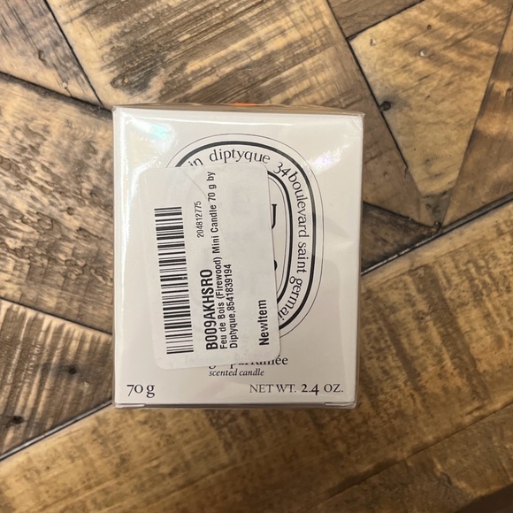 Diptyque Feu de Bois (Wood Fire) Candle - Picture 3 of 4